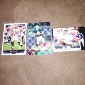 Lot of 3 Troy Aikman Football cards.